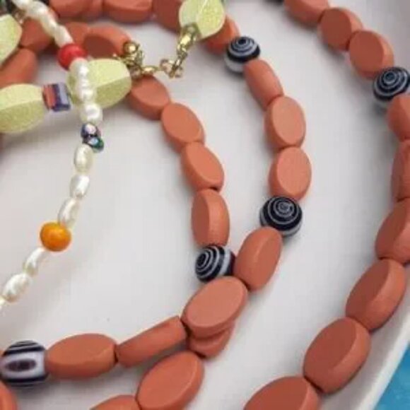 Patch & Roam choker terracotta vintage flat wooden beads & glass swirl beads - Picture 2 of 5